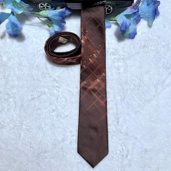 Jacques Estier Brown with Pattern Tie - Picture 2 of 7